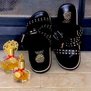 Tesla said it’s Perfect: NWOB  Vince Camuto Leather Upper Slide Sandal